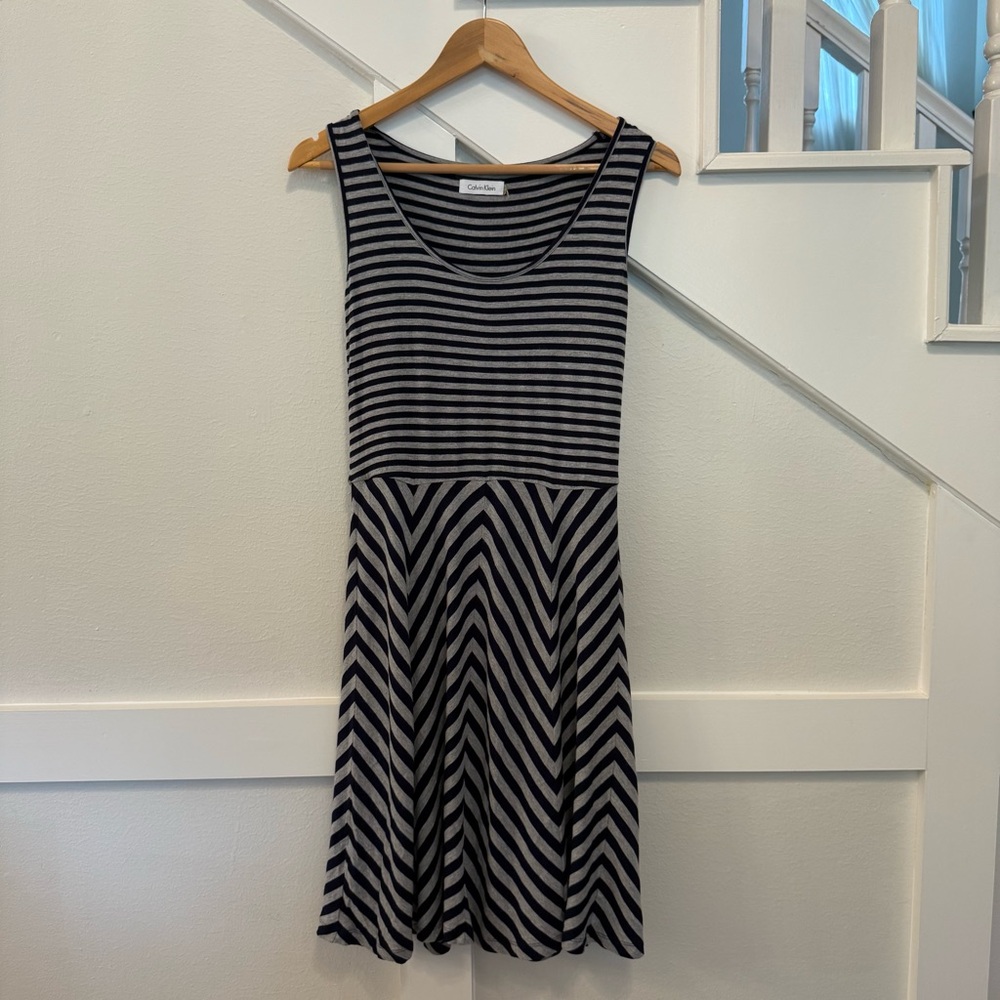 Calvin Klein Navy and Gray Striped Sleeveless Dress size 4